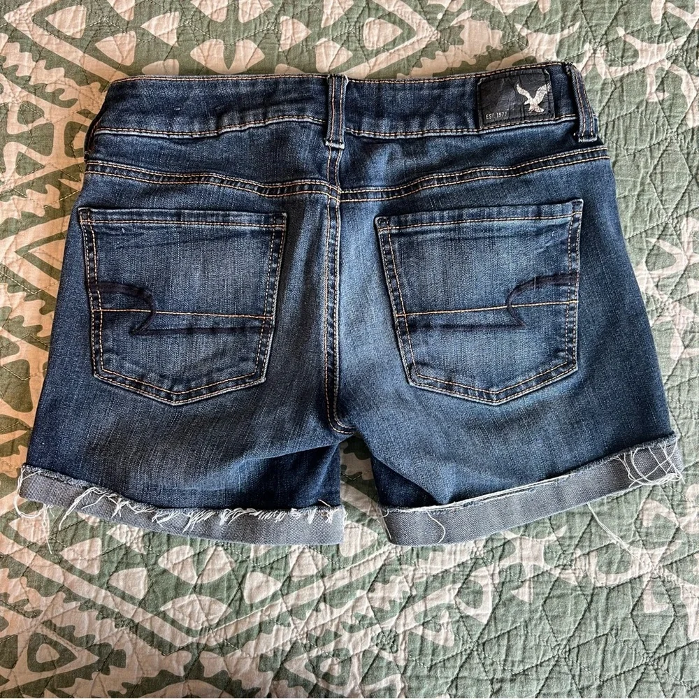 American eagle outfitters midi denim shorts size 2 - Picture 2 of 4